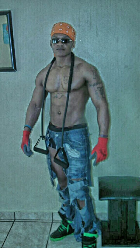 Sindi - African male stripper